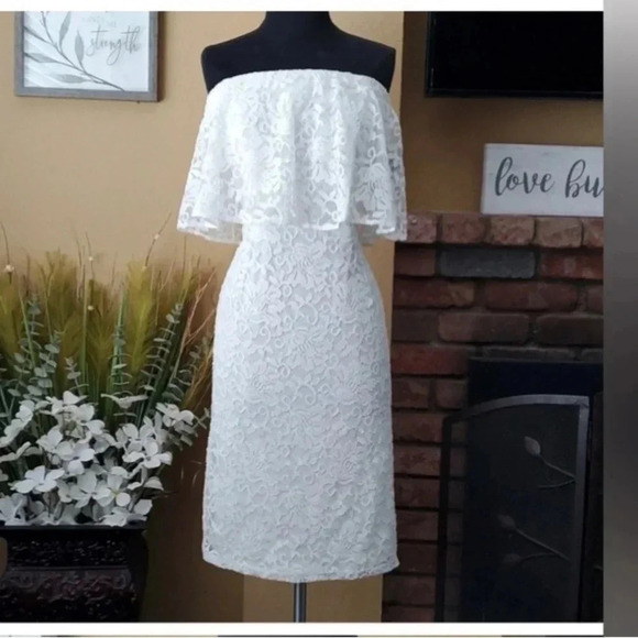 Thalia Sodi strapless lace floral dress.sz Sm,event,wedding ,graduation,classy - Picture 14 of 14